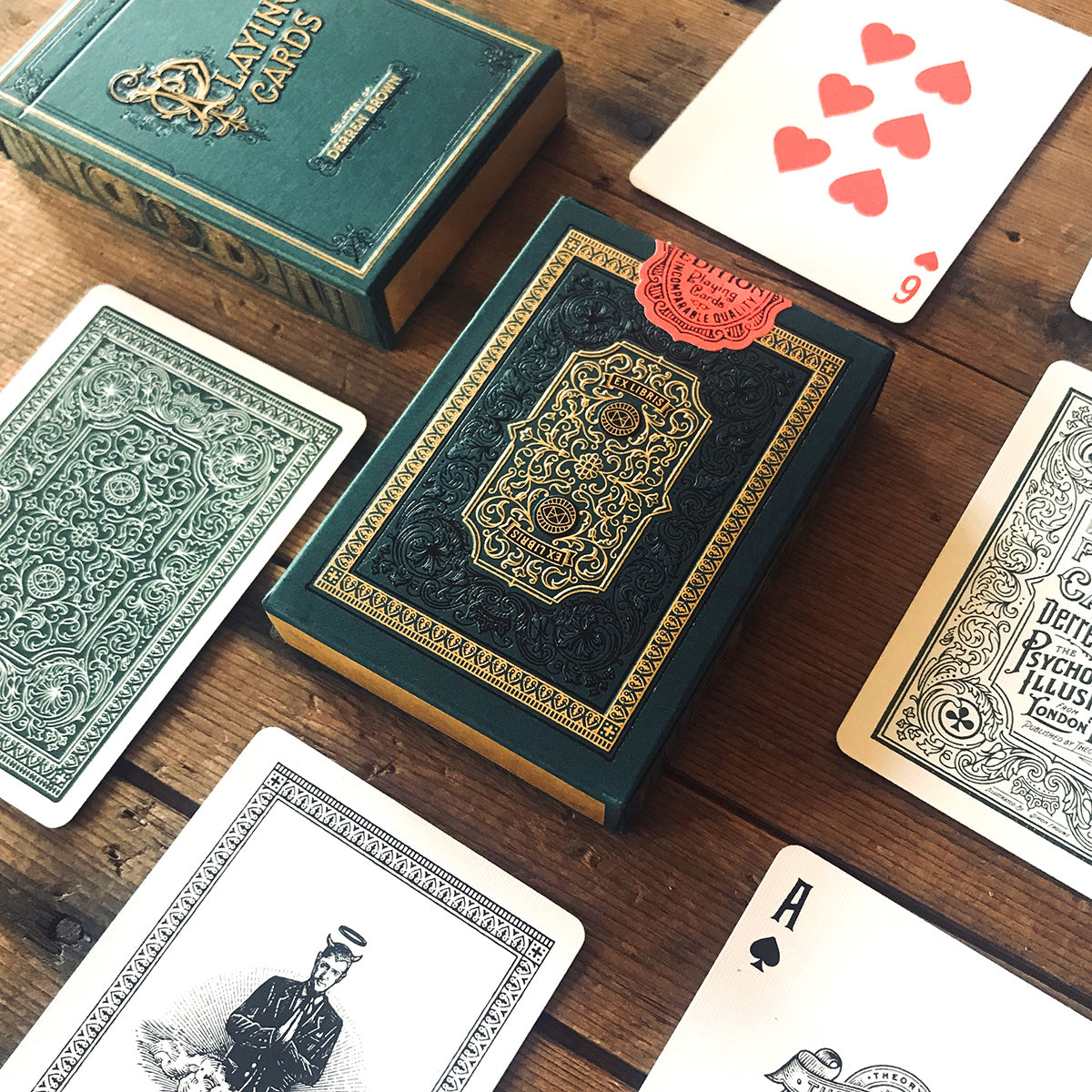 Derren Brown playing cards deck - MR CUP Derren Brown playing cards deck - MR CUP