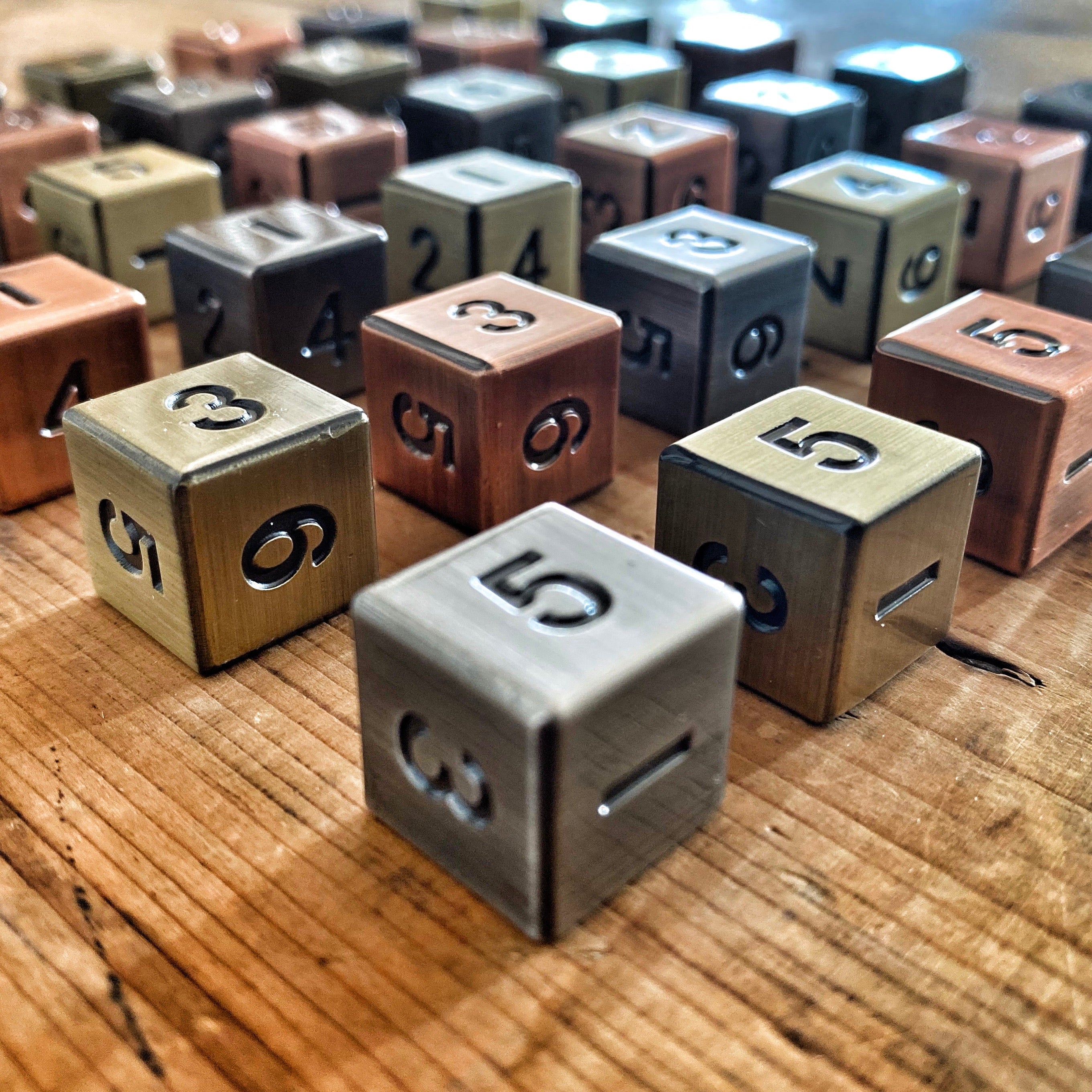 3 EPHEMERID metal dices 3 EPHEMERID metal dices