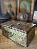 Indian Cavander's Magnum Tobacco Tin – IND 63