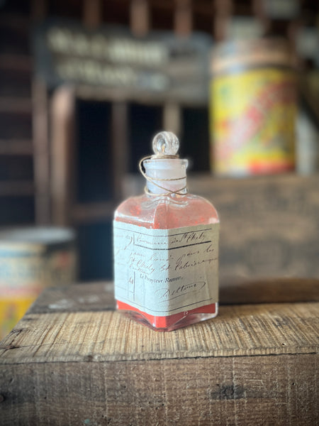 Apothecary bottl- red pigment-PR0143