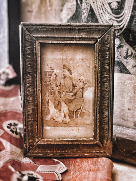 Portrait of an Indian Man frame - IND 52